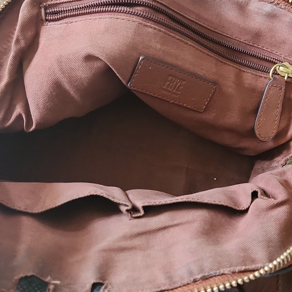 Frye Dome Brown Leather Bag With Adjustable Crossbody Strap - Picture 10 of 11
